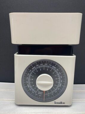 Terraillon White Retro Kitchen Scale France